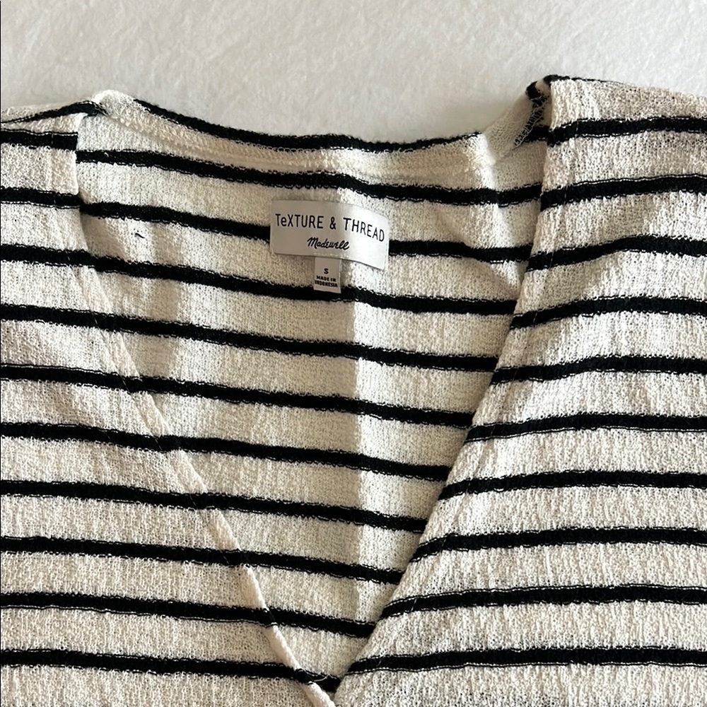 Madewell Black and White Short Sleeve Wrap Tee - Picture 3 of 6